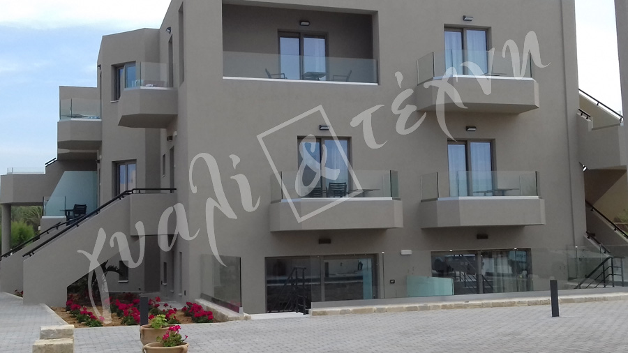 ΓΥΑΛΙΝΑ ΚΑΓΚΕΛΑ Γυάλινα κάγκελα,Χανιά,Κρήτη Ελλάδα,Γυάλινο κάγκελο στηθαία..