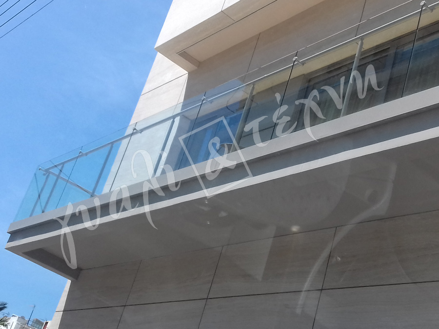 ΓΥΑΛΙΝΑ ΚΑΓΚΕΛΑ Γυάλινα κάγκελα,Χανιά,Κρήτη Ελλάδα,Γυάλινο κάγκελο στηθαία..