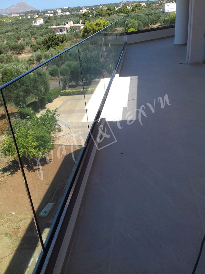 ΓΥΑΛΙΝΑ ΚΑΓΚΕΛΑ Γυάλινα κάγκελα,Χανιά,Κρήτη Ελλάδα,Γυάλινο κάγκελο στηθαία..