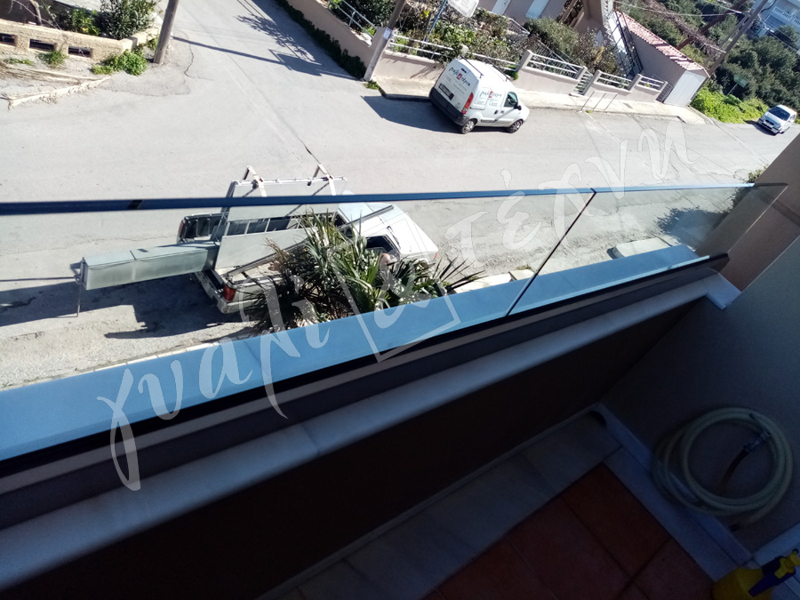 ΓΥΑΛΙΝΑ ΚΑΓΚΕΛΑ Γυάλινα κάγκελα,Χανιά,Κρήτη Ελλάδα,Γυάλινο κάγκελο στηθαία..