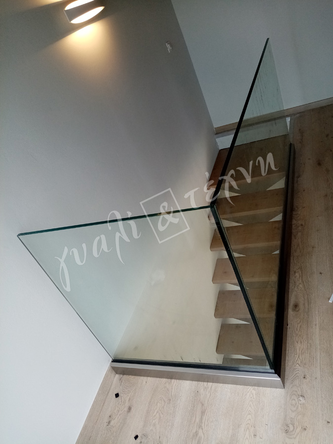 ΓΥΑΛΙΝΑ ΚΑΓΚΕΛΑ Γυάλινα κάγκελα,Χανιά,Κρήτη Ελλάδα,Γυάλινο κάγκελο στηθαία..