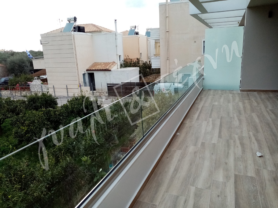 ΓΥΑΛΙΝΑ ΚΑΓΚΕΛΑ Γυάλινα κάγκελα,Χανιά,Κρήτη Ελλάδα,Γυάλινο κάγκελο στηθαία..