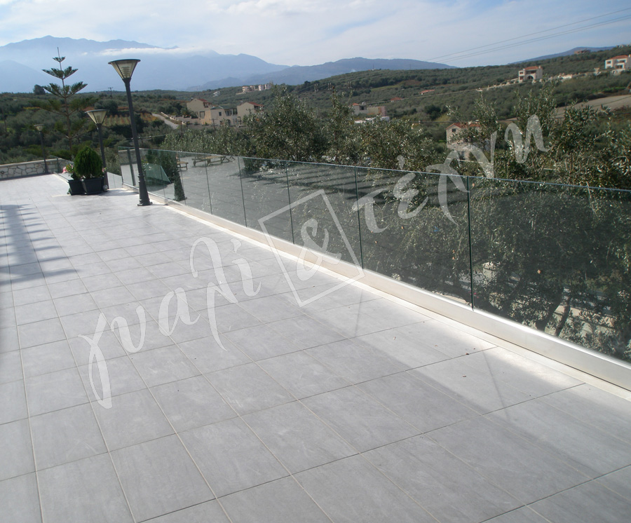 ΓΥΑΛΙΝΑ ΚΑΓΚΕΛΑ Γυάλινα κάγκελα,Χανιά,Κρήτη Ελλάδα,Γυάλινο κάγκελο στηθαία..