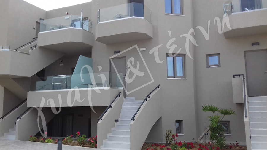 ΓΥΑΛΙΝΑ ΚΑΓΚΕΛΑ Γυάλινα κάγκελα,Χανιά,Κρήτη Ελλάδα,Γυάλινο κάγκελο στηθαία..