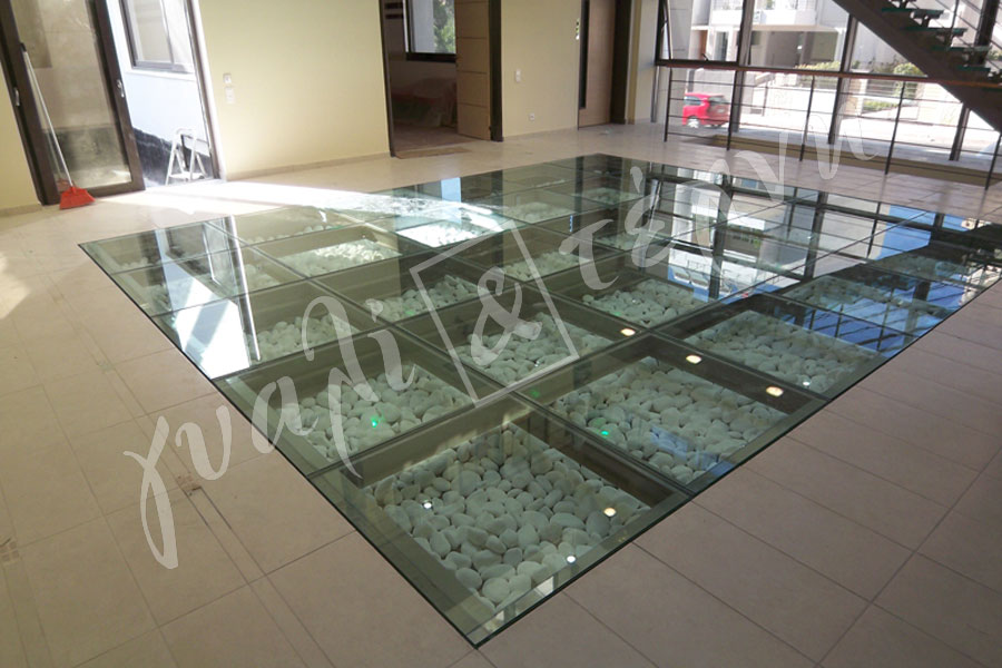 ΕΙΔΙΚΕΣ ΚΑΤΑΣΚΕΥΕΣ Ειδικές Γυάλινες Κατασκευές plexi glass, στεγαστρα Χανιά