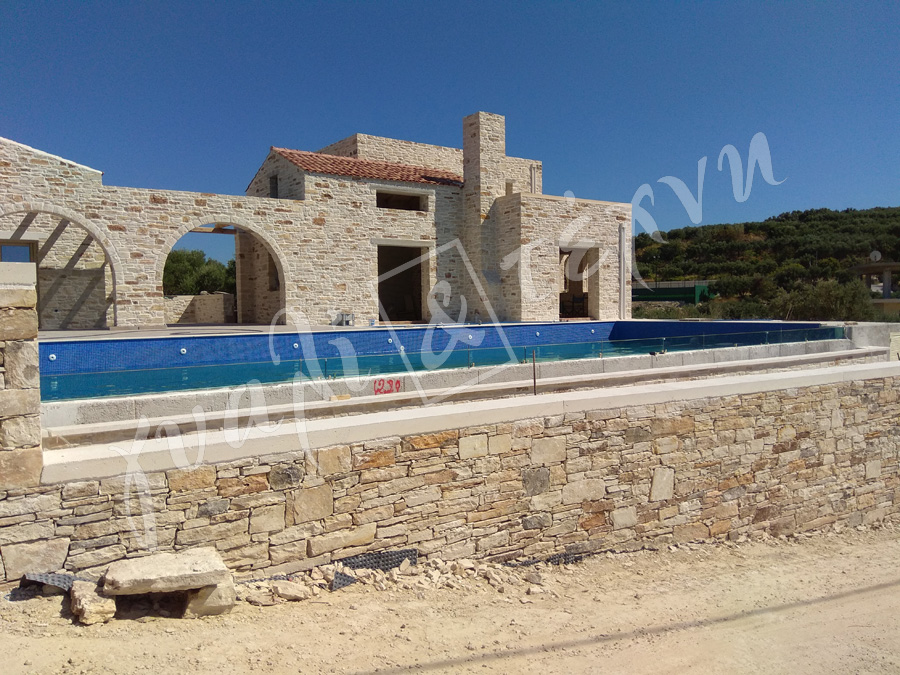 ΕΙΔΙΚΕΣ ΚΑΤΑΣΚΕΥΕΣ Ειδικές Γυάλινες Κατασκευές plexi glass, στεγαστρα Χανιά