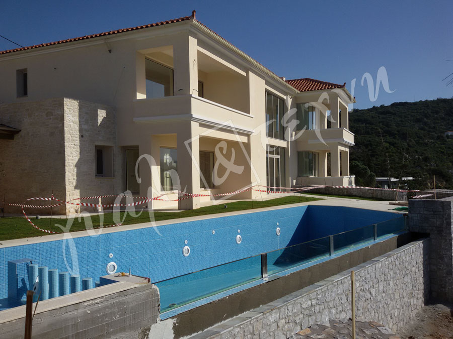 ΕΙΔΙΚΕΣ ΚΑΤΑΣΚΕΥΕΣ Ειδικές Γυάλινες Κατασκευές plexi glass, στεγαστρα Χανιά