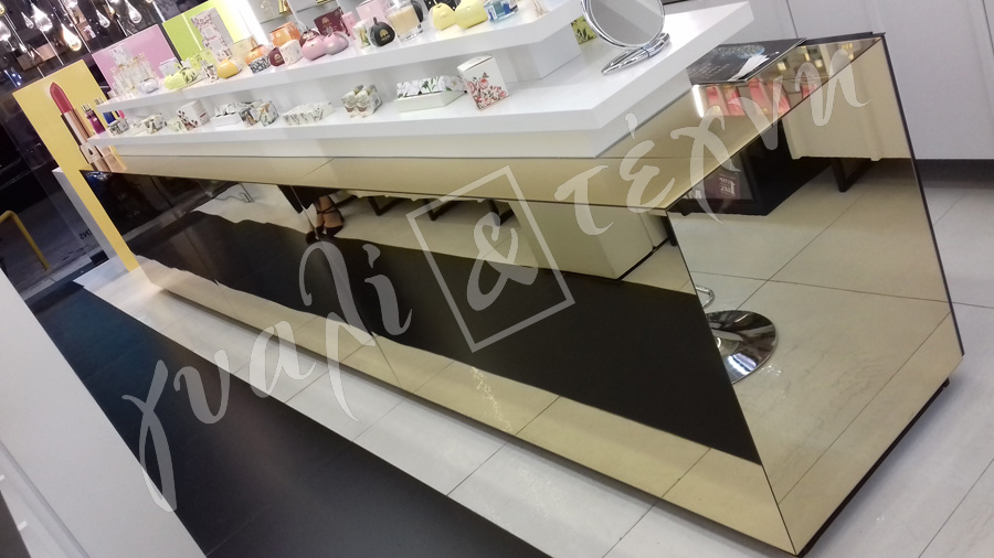 ΕΙΔΙΚΕΣ ΚΑΤΑΣΚΕΥΕΣ Ειδικές Γυάλινες Κατασκευές plexi glass, στεγαστρα Χανιά